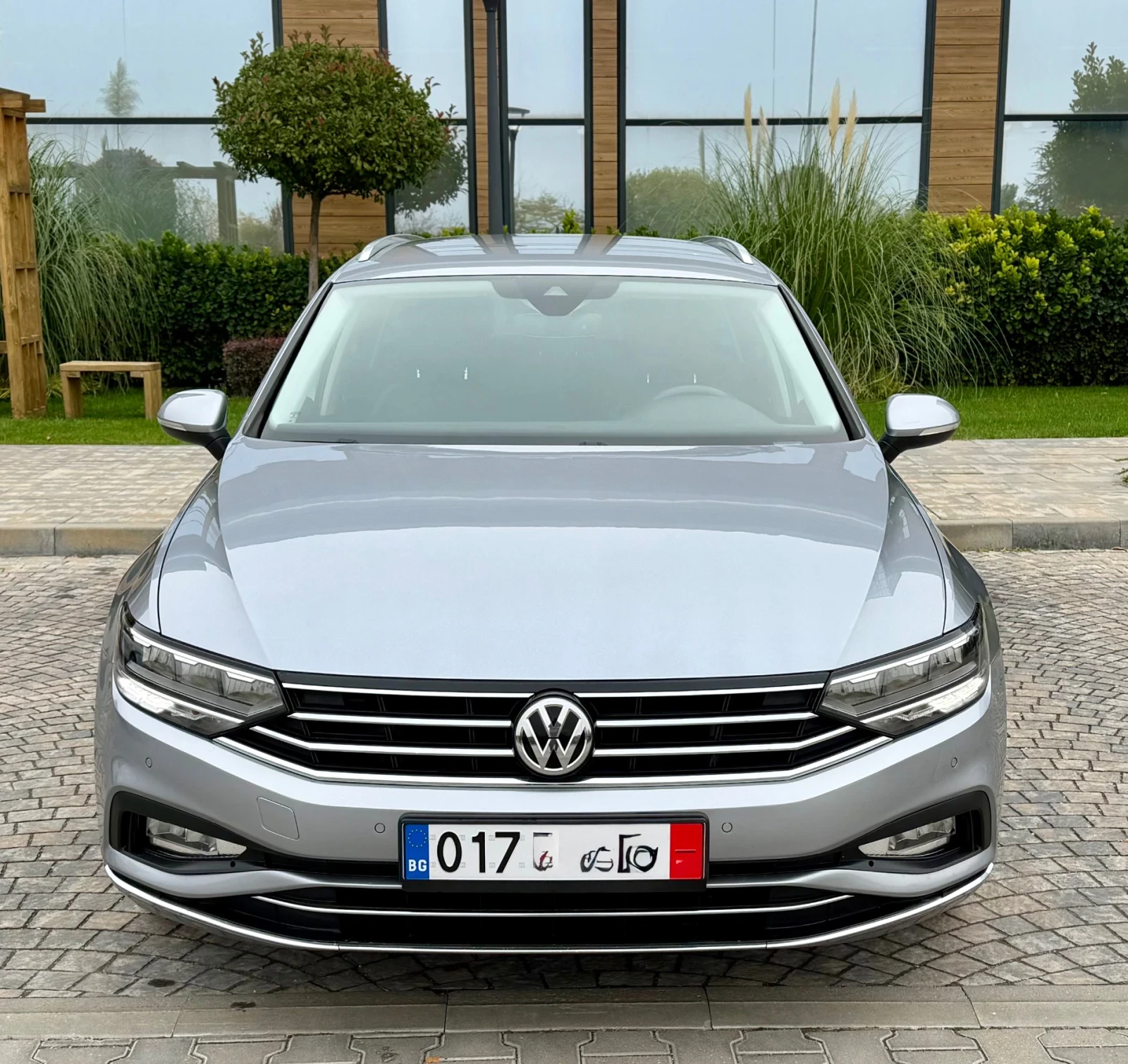 VW Passat 2.0TDI 150кс B8.5 * VIRTUAL* DSG* ПОДГРЕВ* ЛИЗИНГ*, снимка 2 - Автомобили и джипове - 56618476