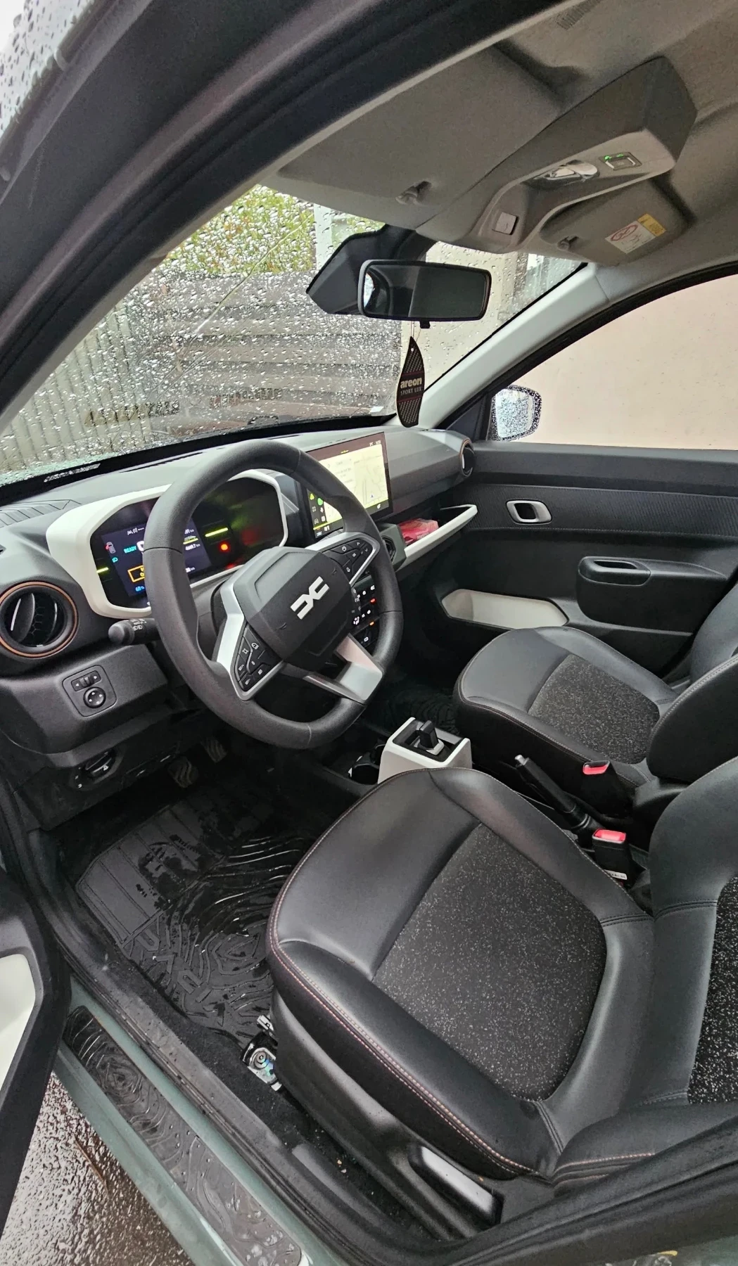 Dacia Spring Extreme, снимка 8 - Автомобили и джипове - 56636101
