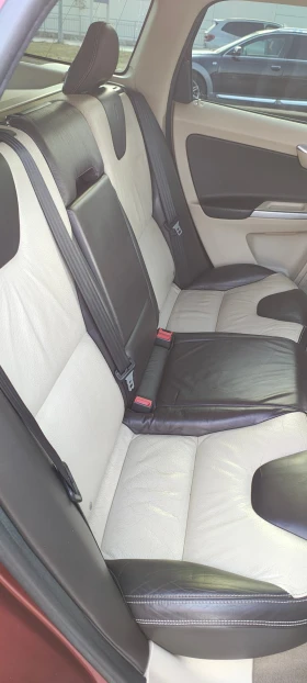 Volvo XC60, снимка 9