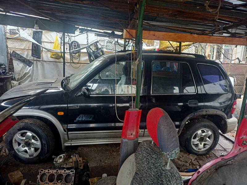 Kia Sportage, снимка 3 - Автомобили и джипове - 51981885