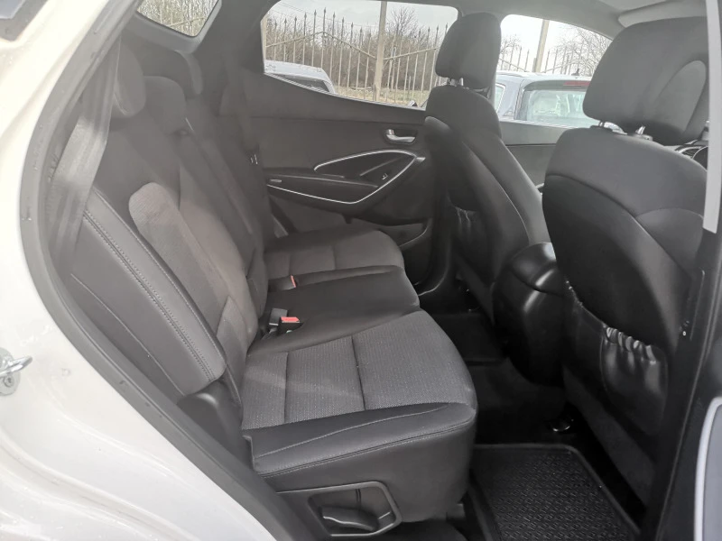 Hyundai Santa fe 2.0 CRDI 16V, 150к.с., ЕВРО-6Б, 152600 к.м., снимка 14 - Автомобили и джипове - 44350317