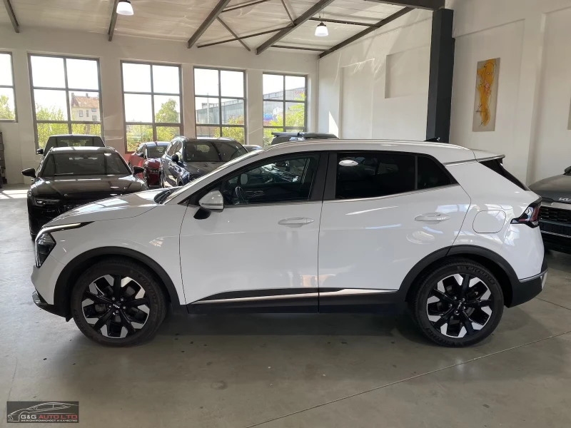 Kia Sportage 1.6PHEV/265HP/4WD/VISION-SPORTS/CAM/AMBI/NAVI/674f, снимка 3 - Автомобили и джипове - 51526105