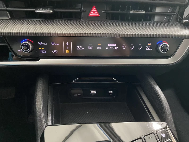 Kia Sportage 1.6PHEV/265HP/4WD/VISION-SPORTS/CAM/AMBI/NAVI/674f, снимка 12 - Автомобили и джипове - 51526105