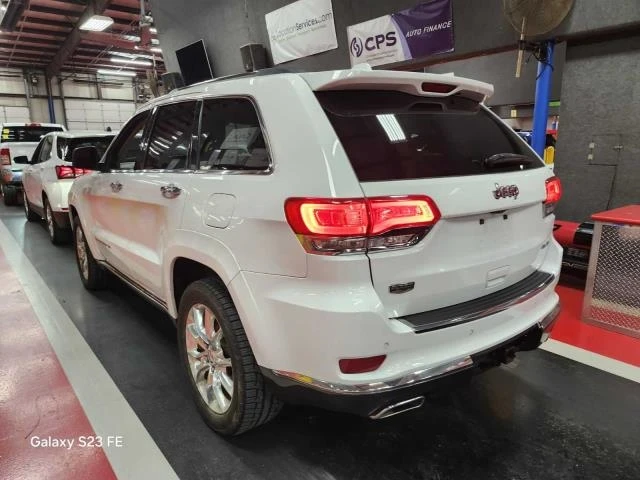 Jeep Grand cherokee SUMMIT* КАФЯВА КОЖА* PANO* KEYLESS, снимка 3 - Автомобили и джипове - 48402550