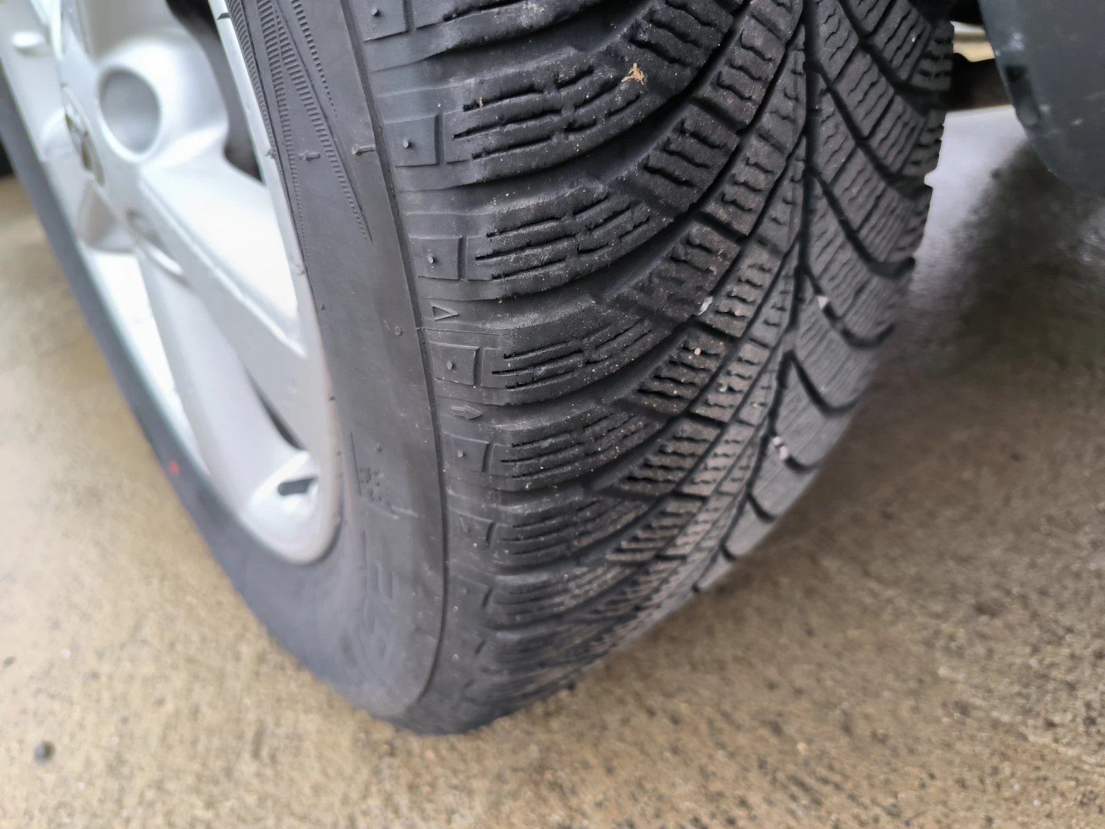 Nissan Qashqai 1.6i-Euro-4 - изображение 5