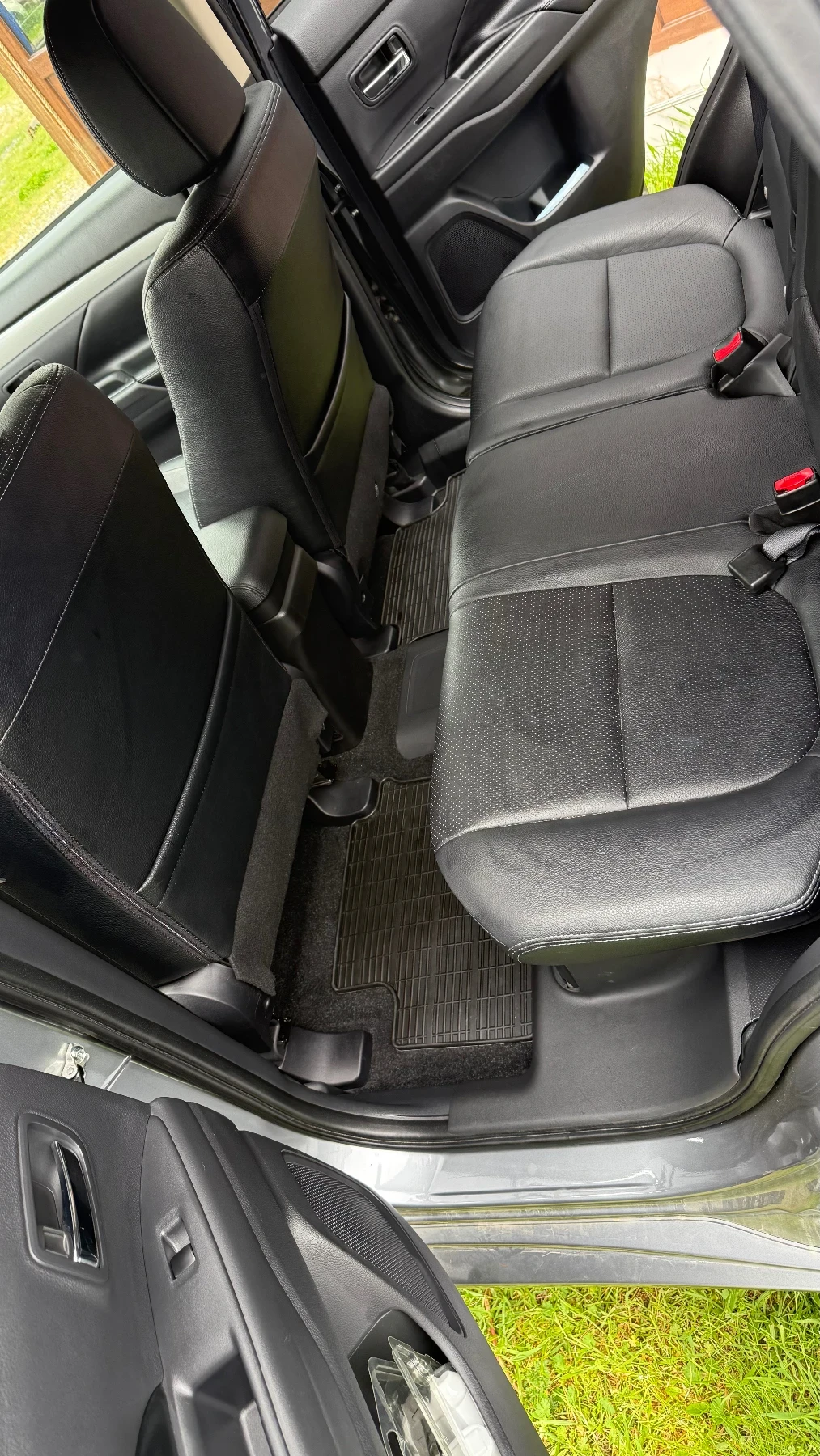 Mitsubishi Outlander 2.0i PLUG-IN HYBTID | Mobile.bg � ����������� 10