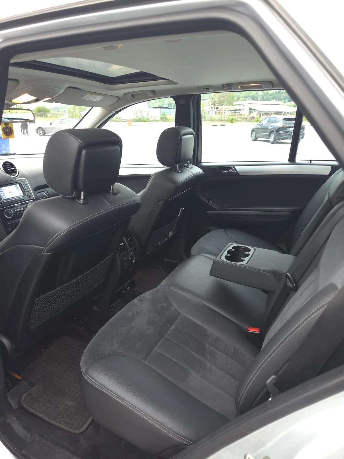 Mercedes-Benz ML 500, снимка 8 - Автомобили и джипове - 54511681