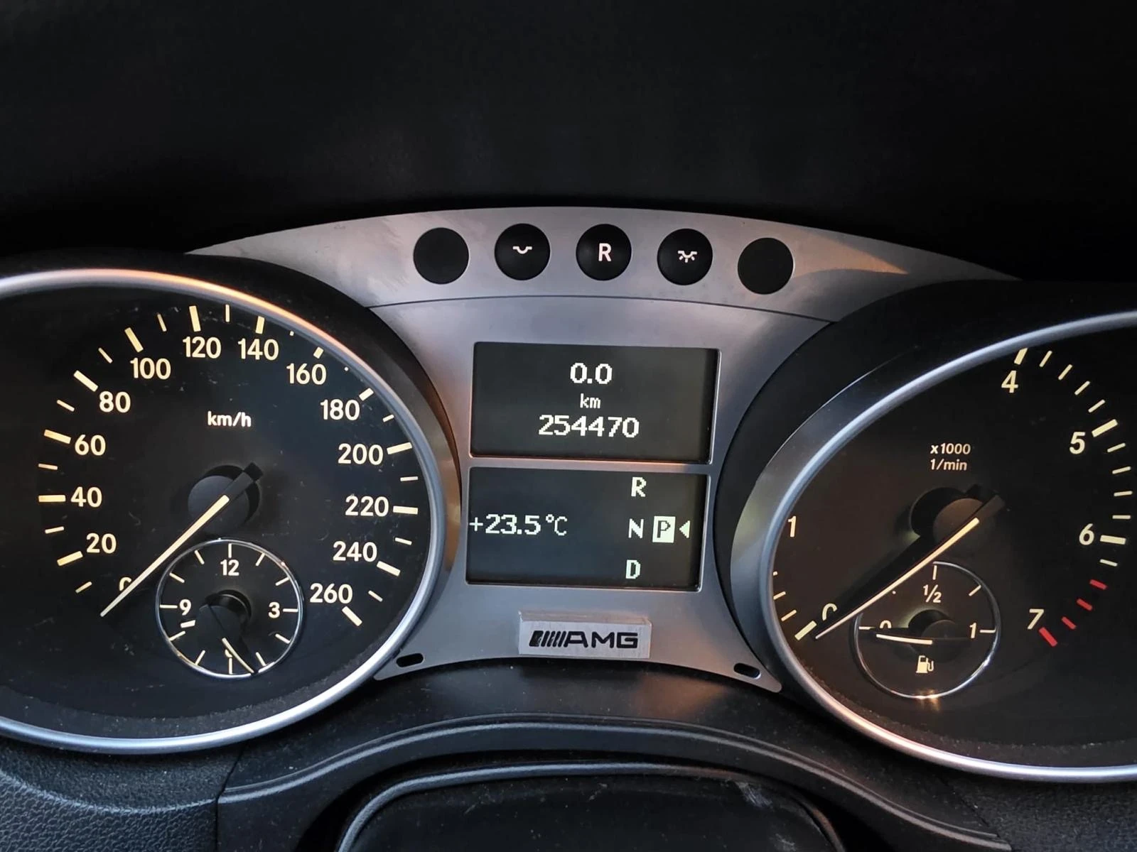 Mercedes-Benz ML 500, снимка 13 - Автомобили и джипове - 54511681