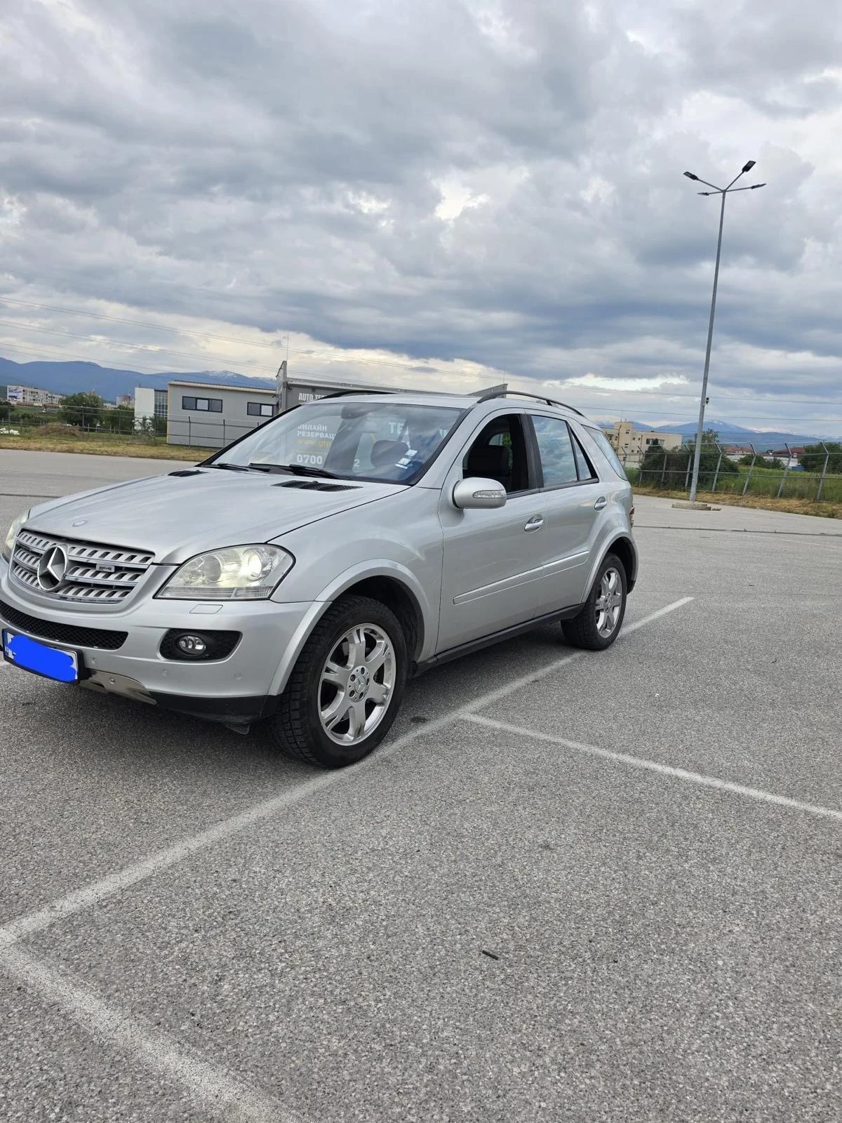 Mercedes-Benz ML 500, снимка 5 - Автомобили и джипове - 54511681