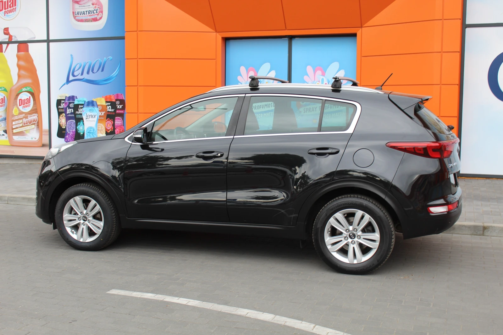 Kia Sportage 1.7D , снимка 10 - Автомобили и джипове - 54666461