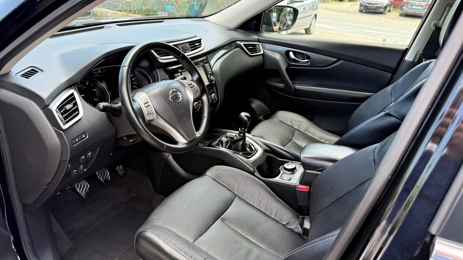 Nissan X-trail 1.6DCI 4X4 Tekna Евро-5Б, снимка 7 - Автомобили и джипове - 55002110