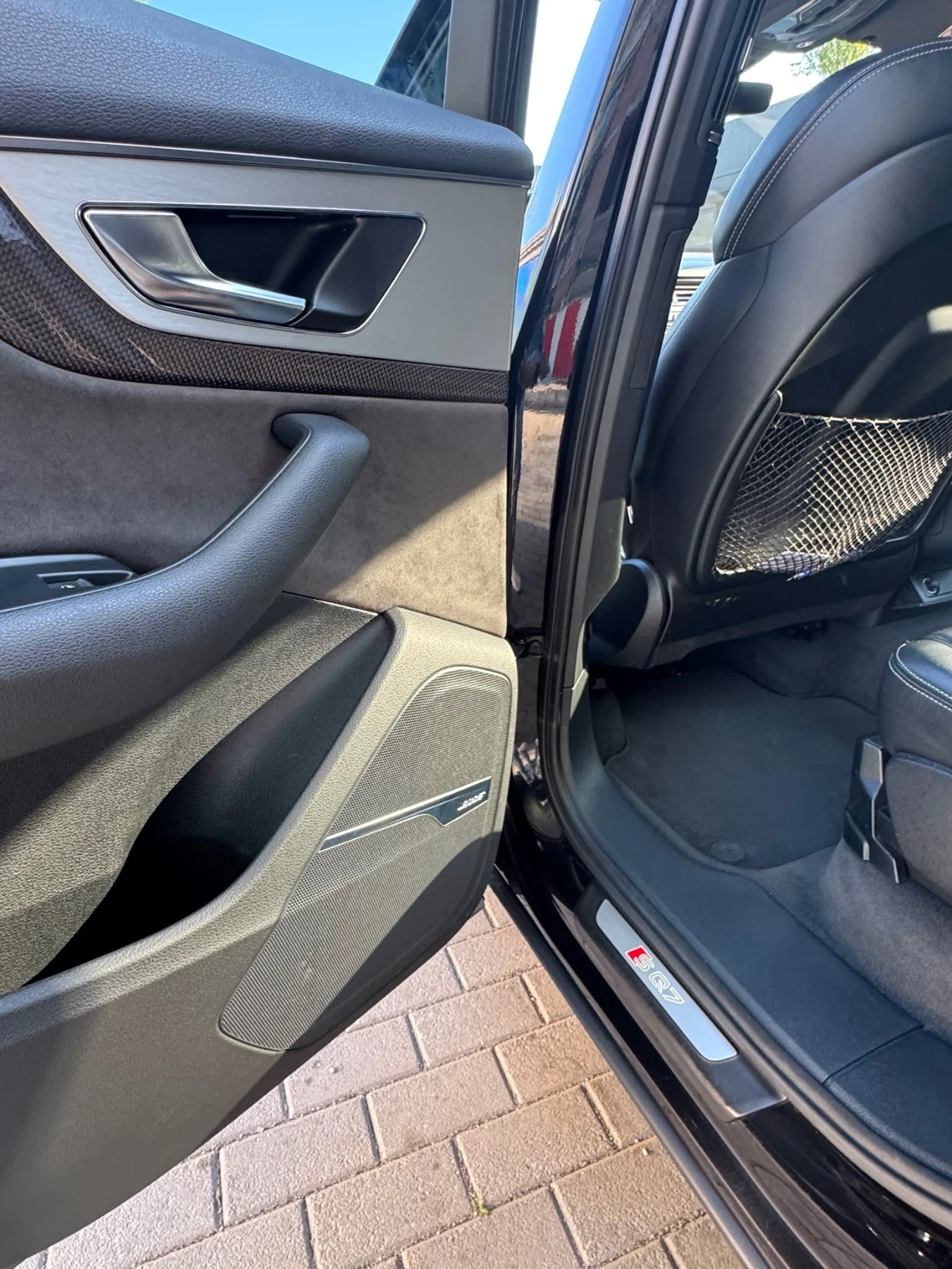 Audi SQ7, снимка 7 - Автомобили и джипове - 55010617