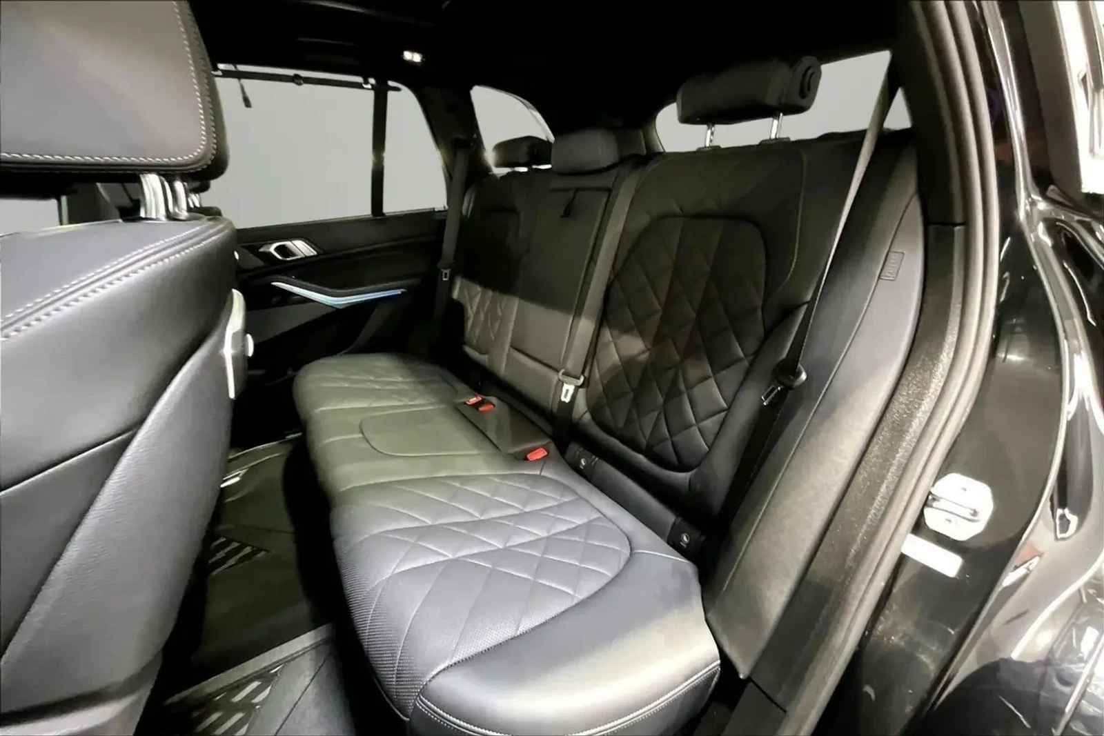 BMW X5 xDrive40i M Sport ЦЕНА ДО БЪЛГАРИЯ АВТОКРЕДИТ, снимка 16 - Автомобили и джипове - 55529743