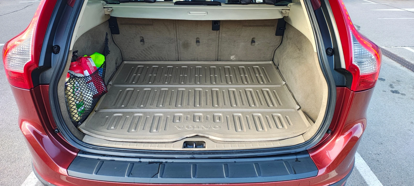 Volvo XC60, снимка 7 - Автомобили и джипове - 55532564