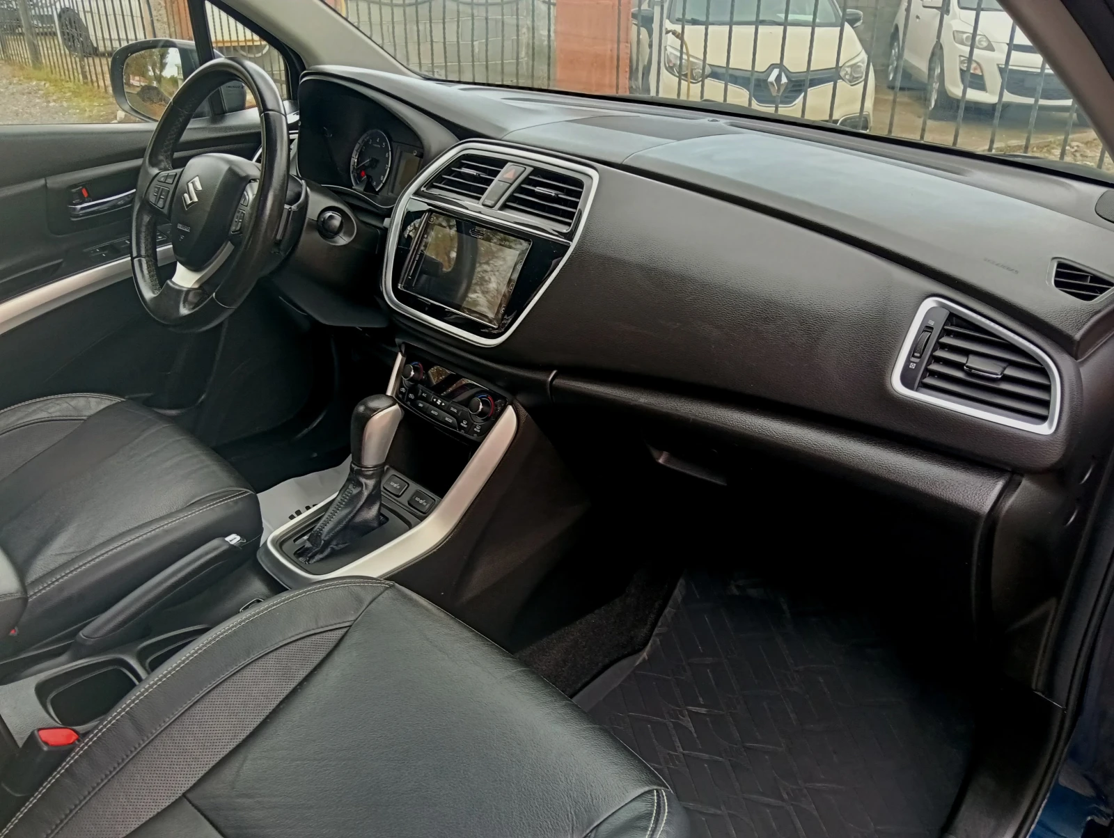Suzuki SX4 S-Cross AUTOMATIC FULL, снимка 11 - Автомобили и джипове - 56736651
