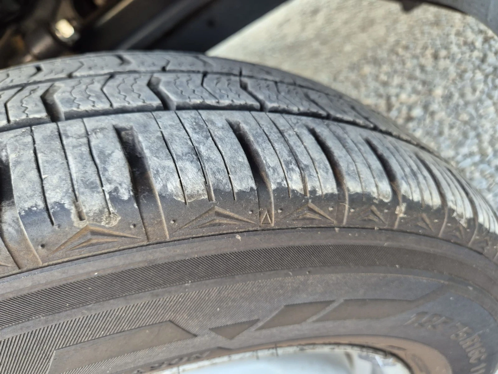 Iveco Daily 2.3-150k.c, снимка 11 - Бусове и автобуси - 53366558