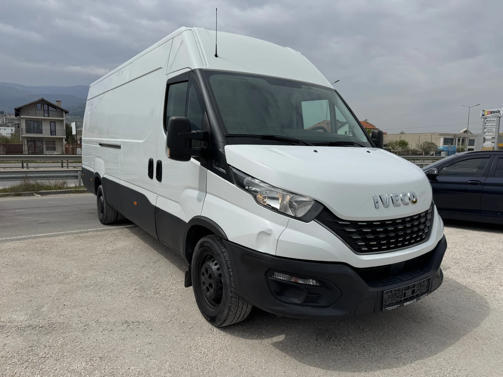 Iveco Daily 35S14 2.3 HPI HI-MATIC 8ZF XXXL EURO6, снимка 3 - Бусове и автобуси - 54208989