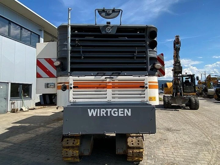 Машини за асфалт Друга WIRTGEN W 250 - изображение 4