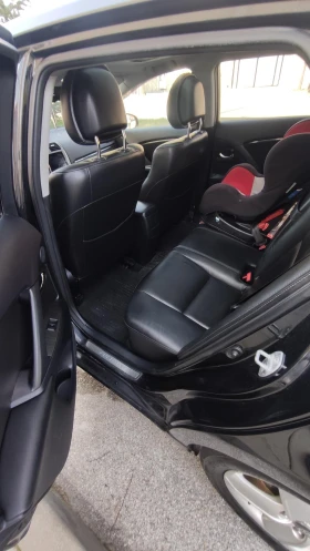 Toyota Avensis D-4D , снимка 8