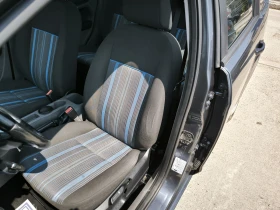 Ford Focus 1.8i, снимка 12