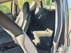 Toyota Aygo, снимка 6