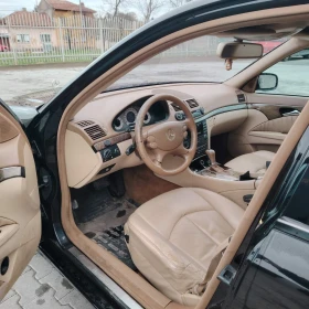 Mercedes-Benz E 320, снимка 11