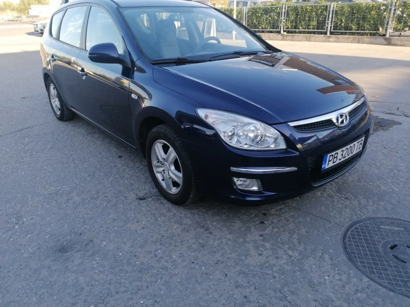 Hyundai I30 CW, снимка 4 - Автомобили и джипове - 48073770