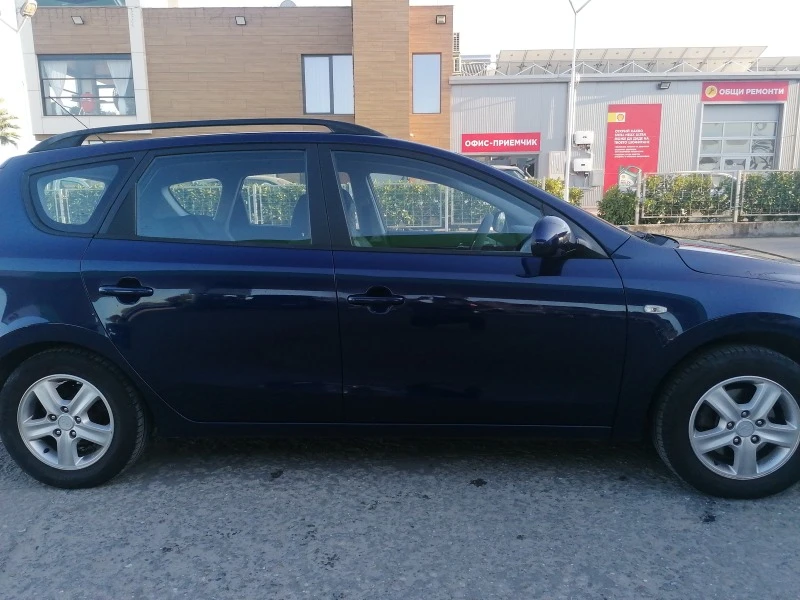 Hyundai I30 CW, снимка 5 - Автомобили и джипове - 48073770