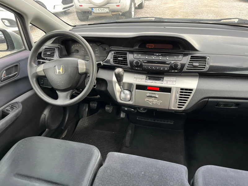 Honda Fr-v 1.7I, снимка 10 - Автомобили и джипове - 45933961
