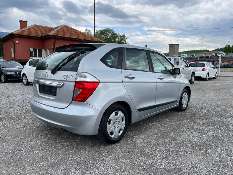 Honda Fr-v 1.7I, снимка 4 - Автомобили и джипове - 45933961