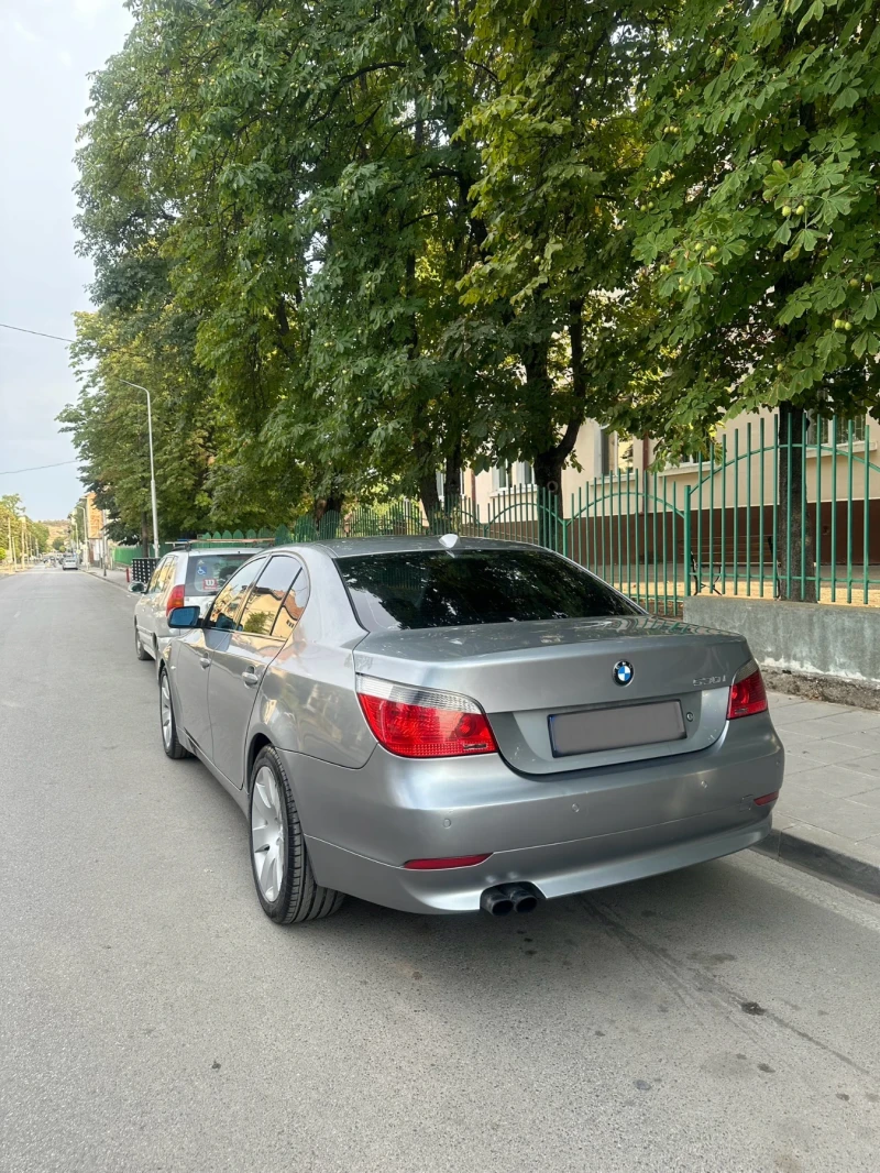 BMW 530, снимка 1 - Автомобили и джипове - 47357655