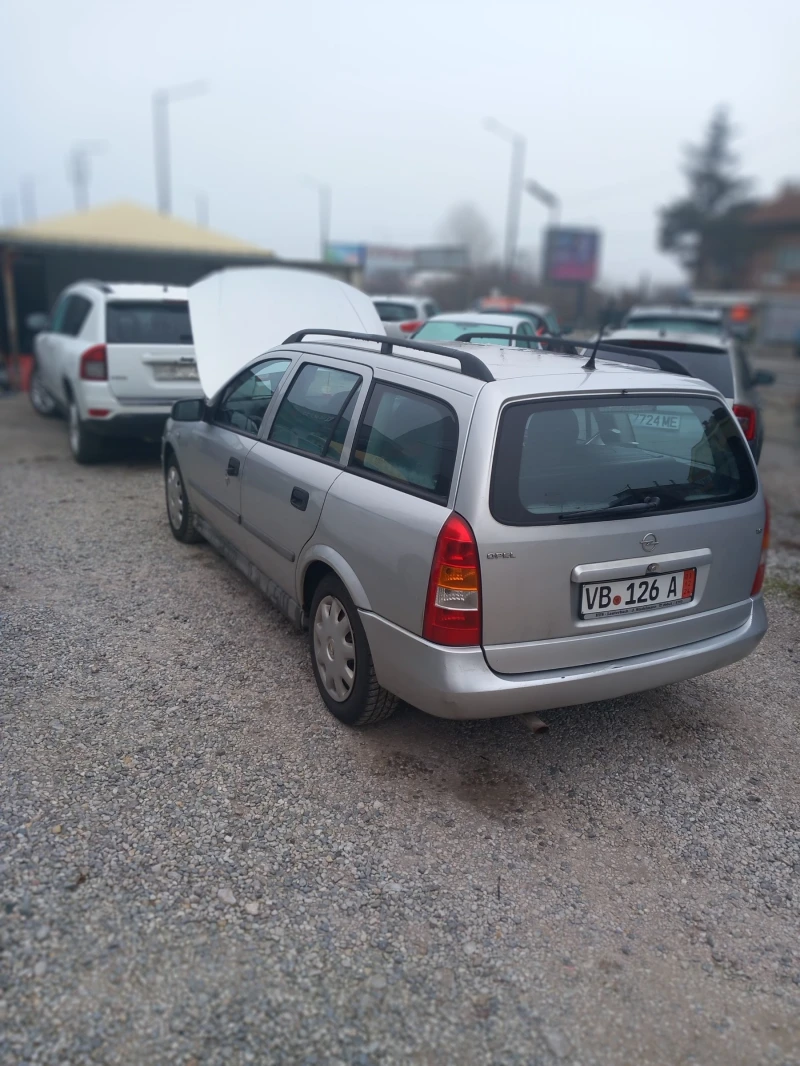 Opel Astra 1.6l 16v, снимка 3 - Автомобили и джипове - 48496717