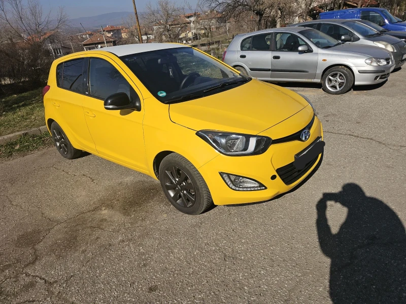 Hyundai I20 1.25 газ, снимка 3 - Автомобили и джипове - 49112673