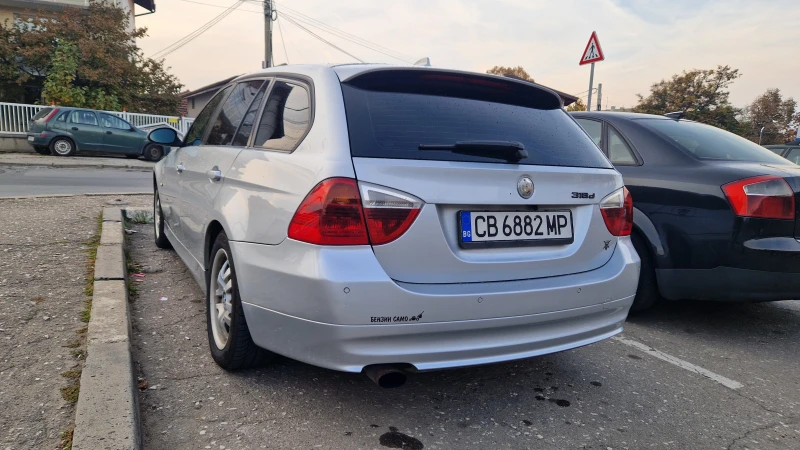 BMW 318, снимка 2 - Автомобили и джипове - 49136079