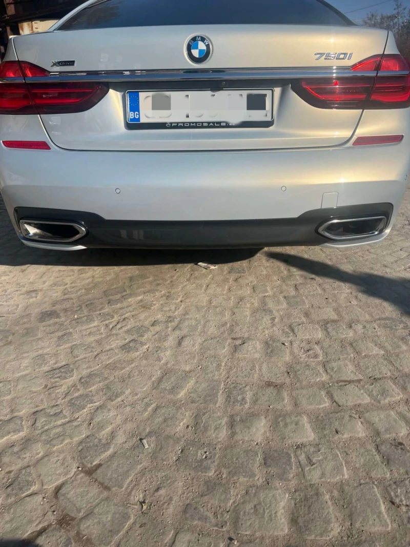 BMW 750 Xdrive, снимка 2 - Автомобили и джипове - 49452326