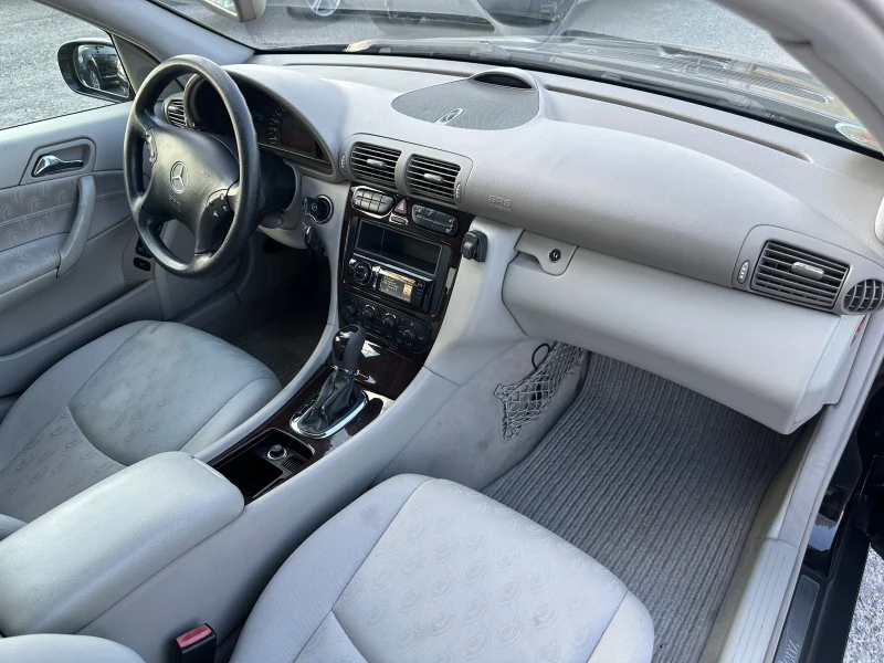 Mercedes-Benz C 180 KOMPRESSOR* 143к.с.* АВТОМАТИК, снимка 12 - Автомобили и джипове - 51267036