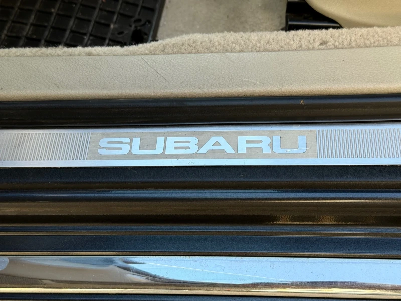 Subaru Legacy 3.0 R facelift, снимка 12 - Автомобили и джипове - 51877569