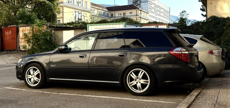 Subaru Legacy 3.0 R facelift, снимка 3 - Автомобили и джипове - 51877569