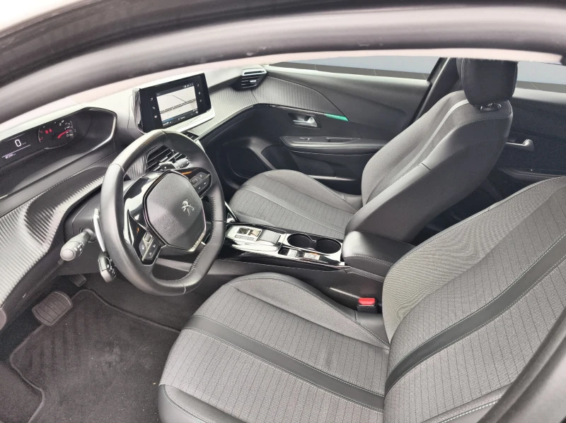 Peugeot 208  ALLURE 1.2 PureTech 100 EAT8/2204R11, снимка 10 - Автомобили и джипове - 51920215