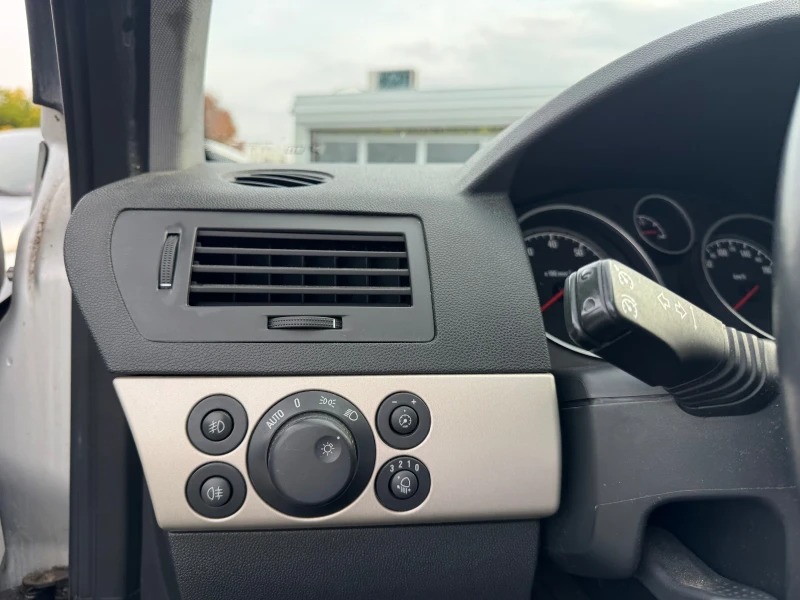 Opel Astra GTC, снимка 10 - Автомобили и джипове - 52209250