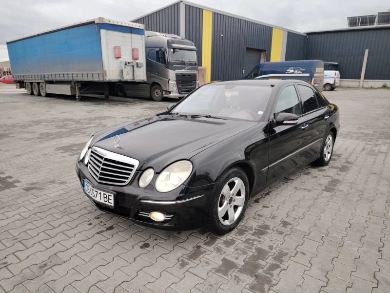 Mercedes-Benz E 320