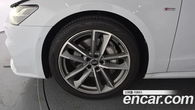 Audi A7 55 TFSI quattro Premium, снимка 4 - Автомобили и джипове - 54396010
