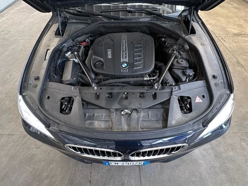 BMW 740 * Facelift* Digital* 200000км* , снимка 8 - Автомобили и джипове - 54972458