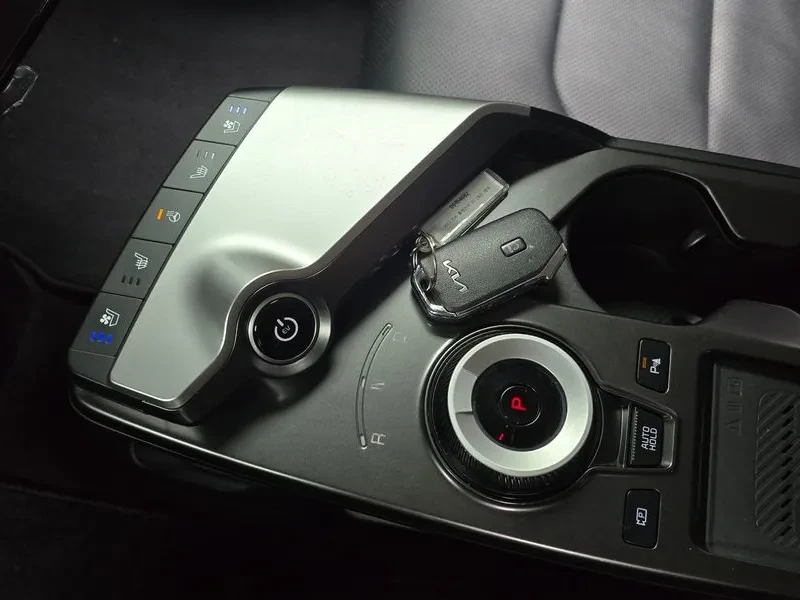 Kia EV6 Long Range Air - САМО 30% АВАНС, снимка 8 - Автомобили и джипове - 56288188