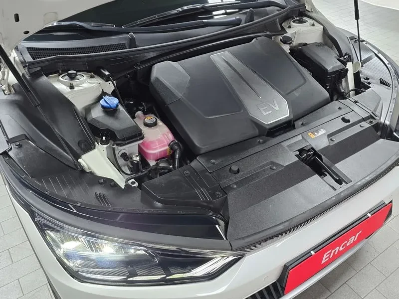 Kia EV6 Long Range Air - САМО 30% АВАНС, снимка 5 - Автомобили и джипове - 56288188