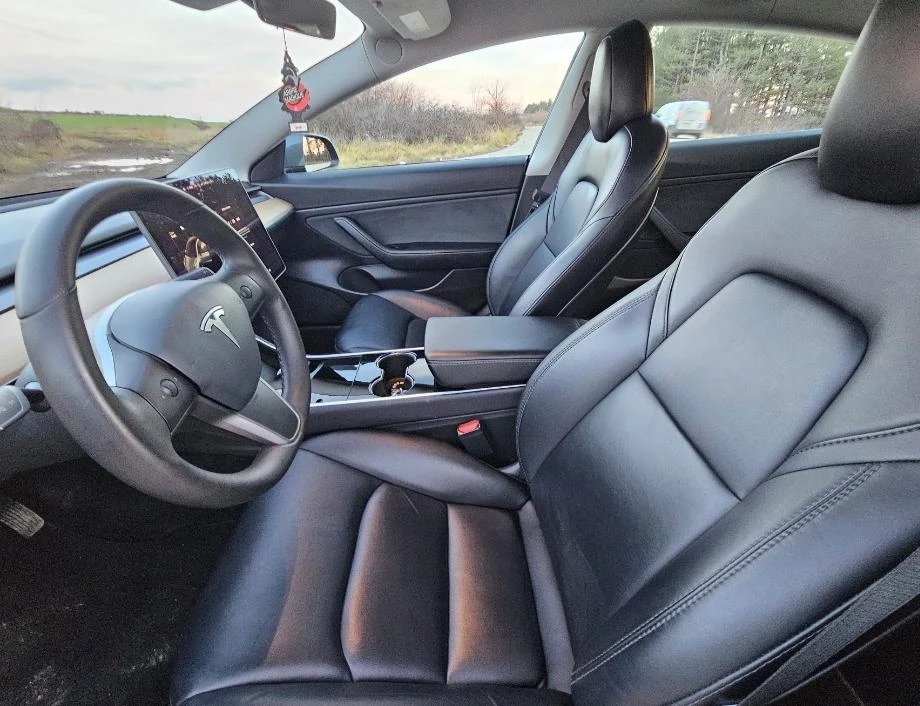 Tesla Model 3  44   | Mobile.bg   13