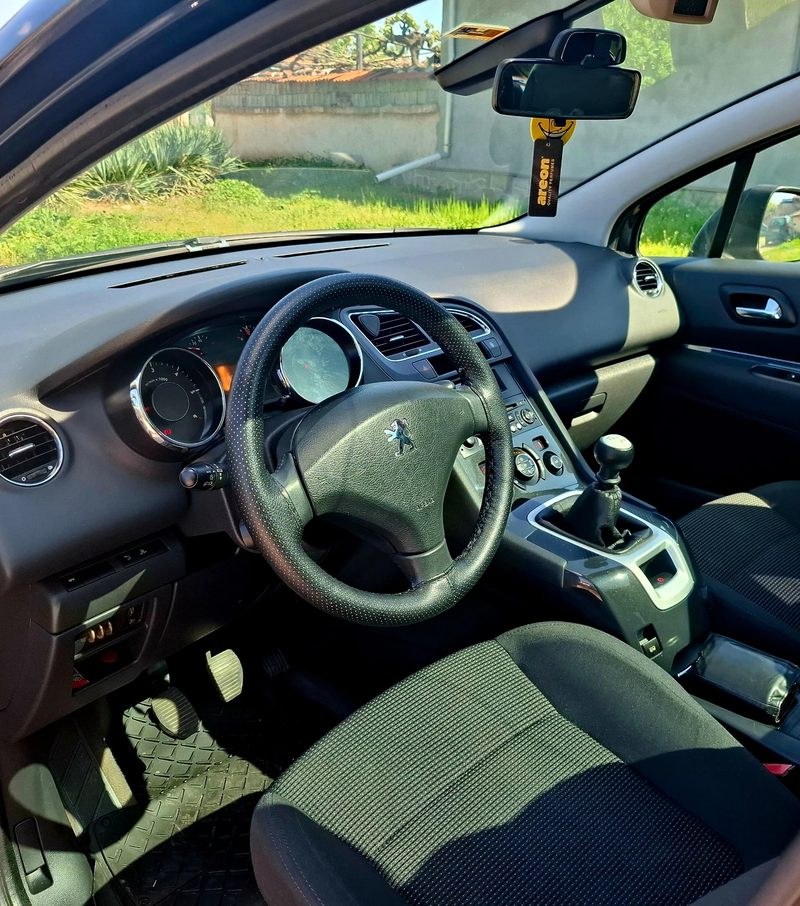 Peugeot 5008 1.6 HDI | 7места | 2012год.  - изображение 7