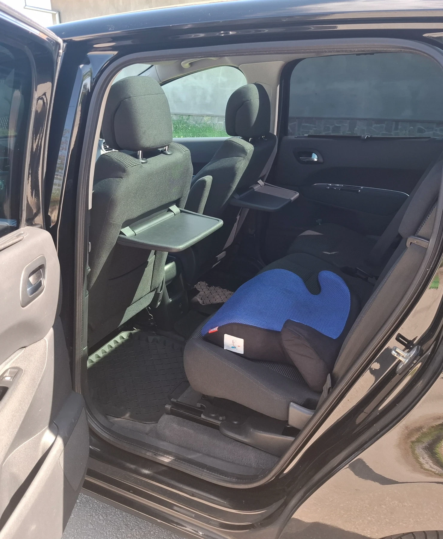 Peugeot 5008 1.6 HDI | 7места | 2012год.  - изображение 8