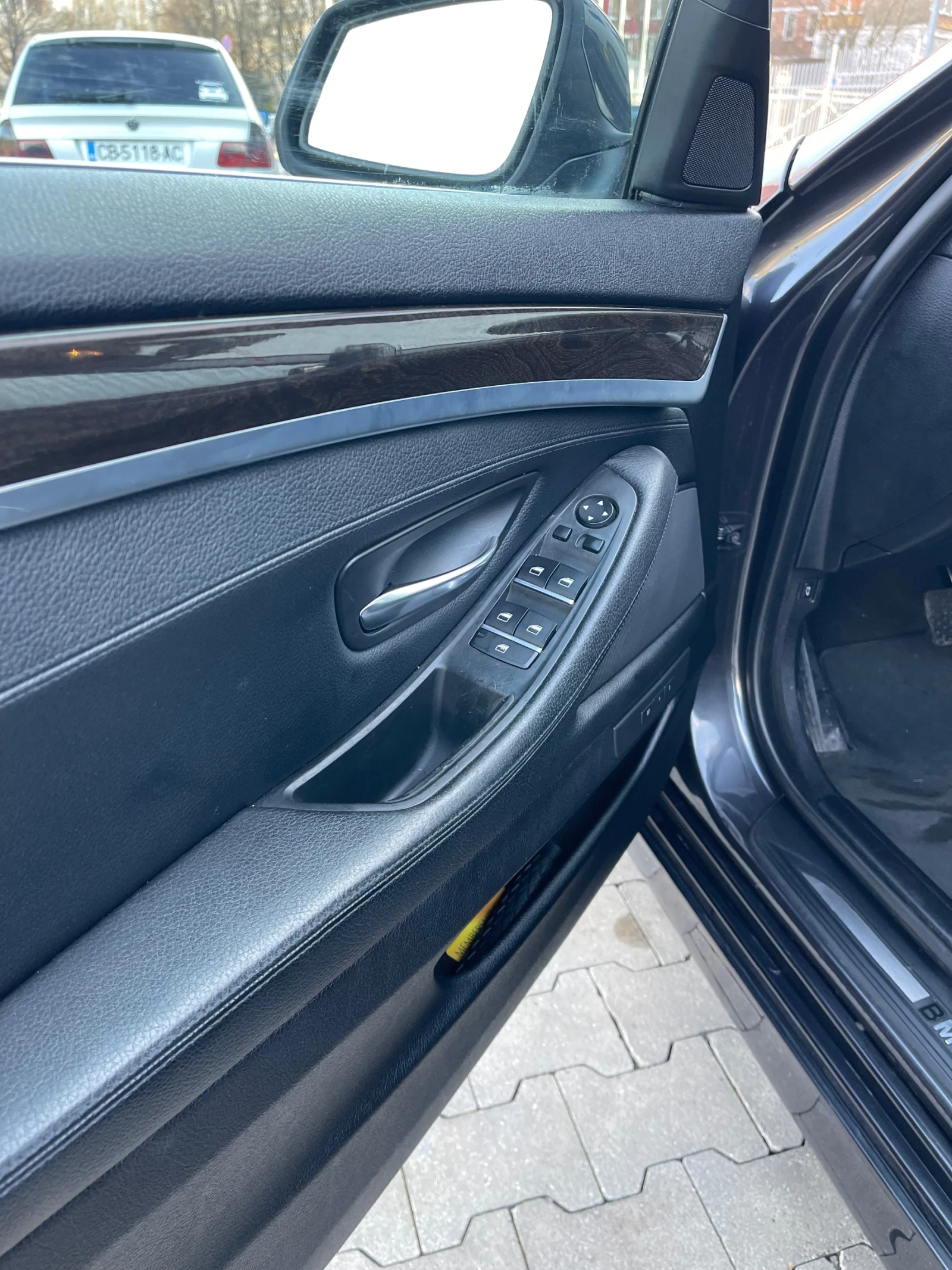 BMW 528  - изображение 8