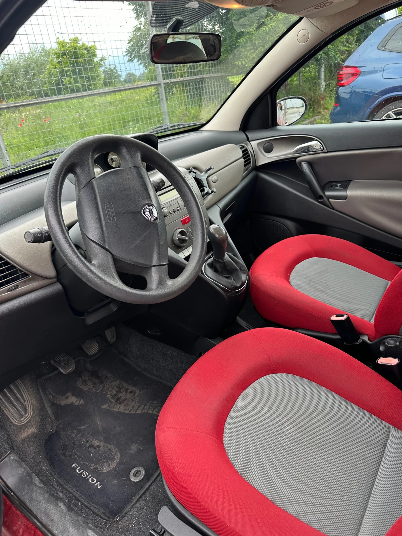 Lancia Ypsilon 1.3 MultiJet - изображение 7